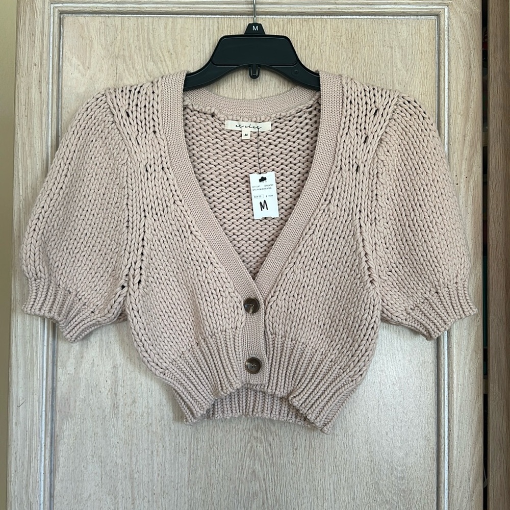 Et Cleat / Luna B NWT Cropped Short Sleeve Beige Sweater Top - Picture 1 of 4